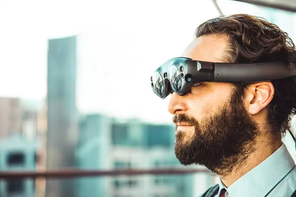 Augmented Reality, Virtual Reality, and Blockchain