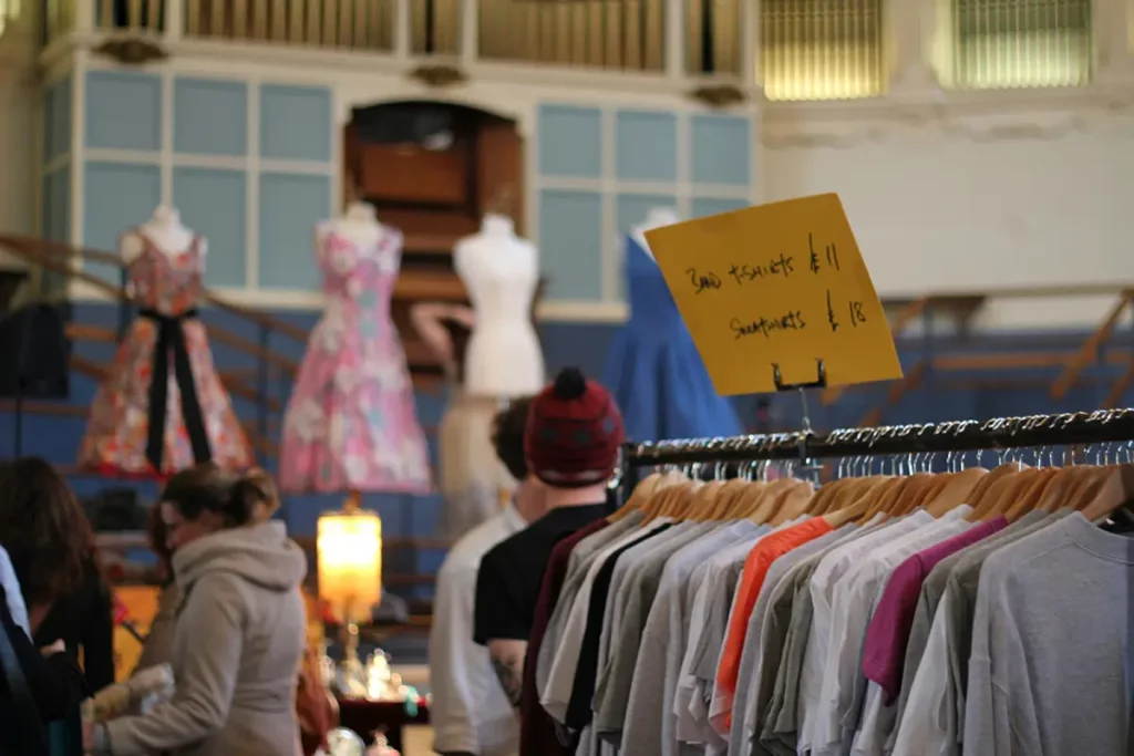 The Rise of Upcycling in Fashion: Transforming Waste into Style